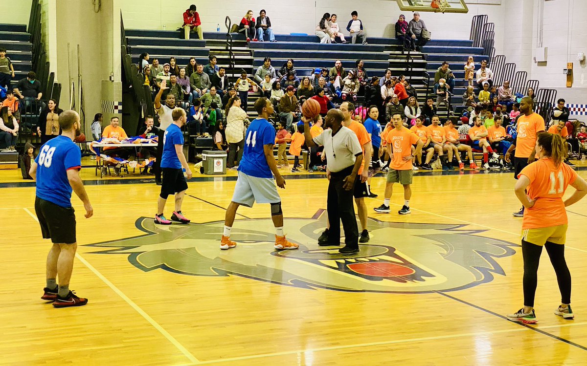Watching the Bailey’s ES staff and parents play basketball at Justice HS! What an exciting game! #WeAreBaileys <a href="/BaileysES_FCPS/">Bailey's Elementary School for the Arts & Sciences</a> <a href="/Baileys_PTA/">Bailey’s Elementary Schools PTA</a> <a href="/FCPSR2/">FCPS Region 2</a>