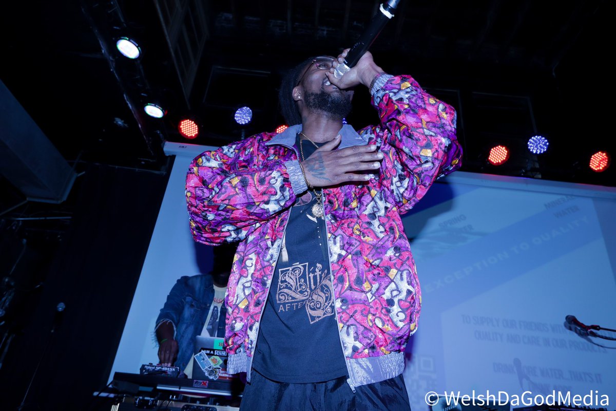 welsh_ci's tweet photo. Madison Jay comes out last night at the @thejerichojackson 5th year anniversary show in Raleigh NC @themadisonjay #hiphop #media #welshdagodmedia #madisonjay #jerichojackson #jamla #northcarolina 📸: @welshdagodmedia https://t.co/a2VRNA6NVM