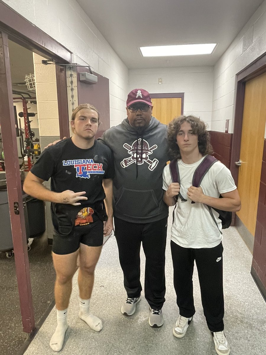 <a href="/KirklandCobb/">Kirkland Cobb</a> and <a href="/HoldenHodges13/">Holden Hodges</a> STATE BOUND POWERLIFTERS!!!!ABILENE HERE WE COME!!!! <a href="/WhiteOak_HS_TX/">Jackson Parker</a> <a href="/coachludlow/">Mike Ludlow</a> <a href="/KlintBlanknship/">Coach Blankenship</a> <a href="/BoweryGarrett/">Garrett Bowery</a> <a href="/kris_iske/">Kris Iske</a> <a href="/gray_hayden08/">Hayden Gray</a>