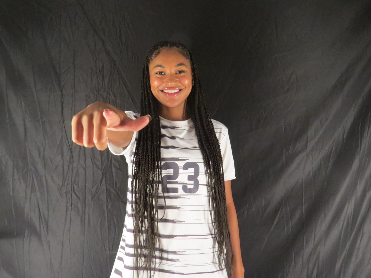 3-1 senior <a href="/MyasWilliams/">Mya Williams</a> scores in the 35th minute.  Senior defender <a href="/EleanorHays2023/">eleanor hays</a> with the assist