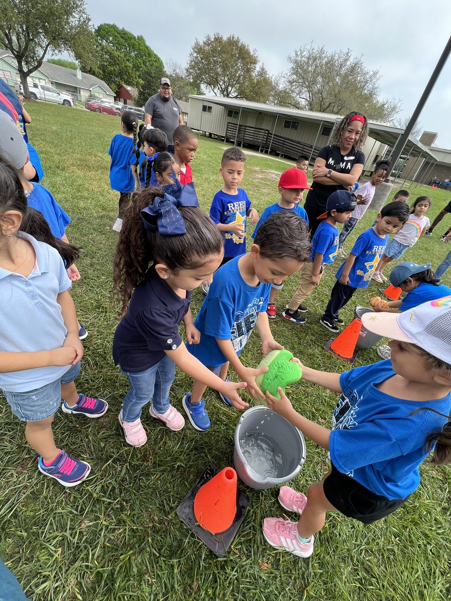 Jennifer Cubelli-Gomez tweet media