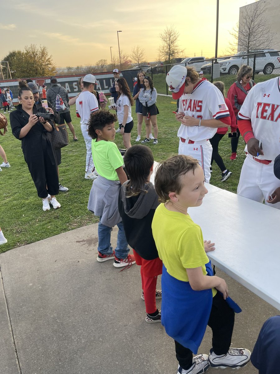 Malinda Hall tweet media