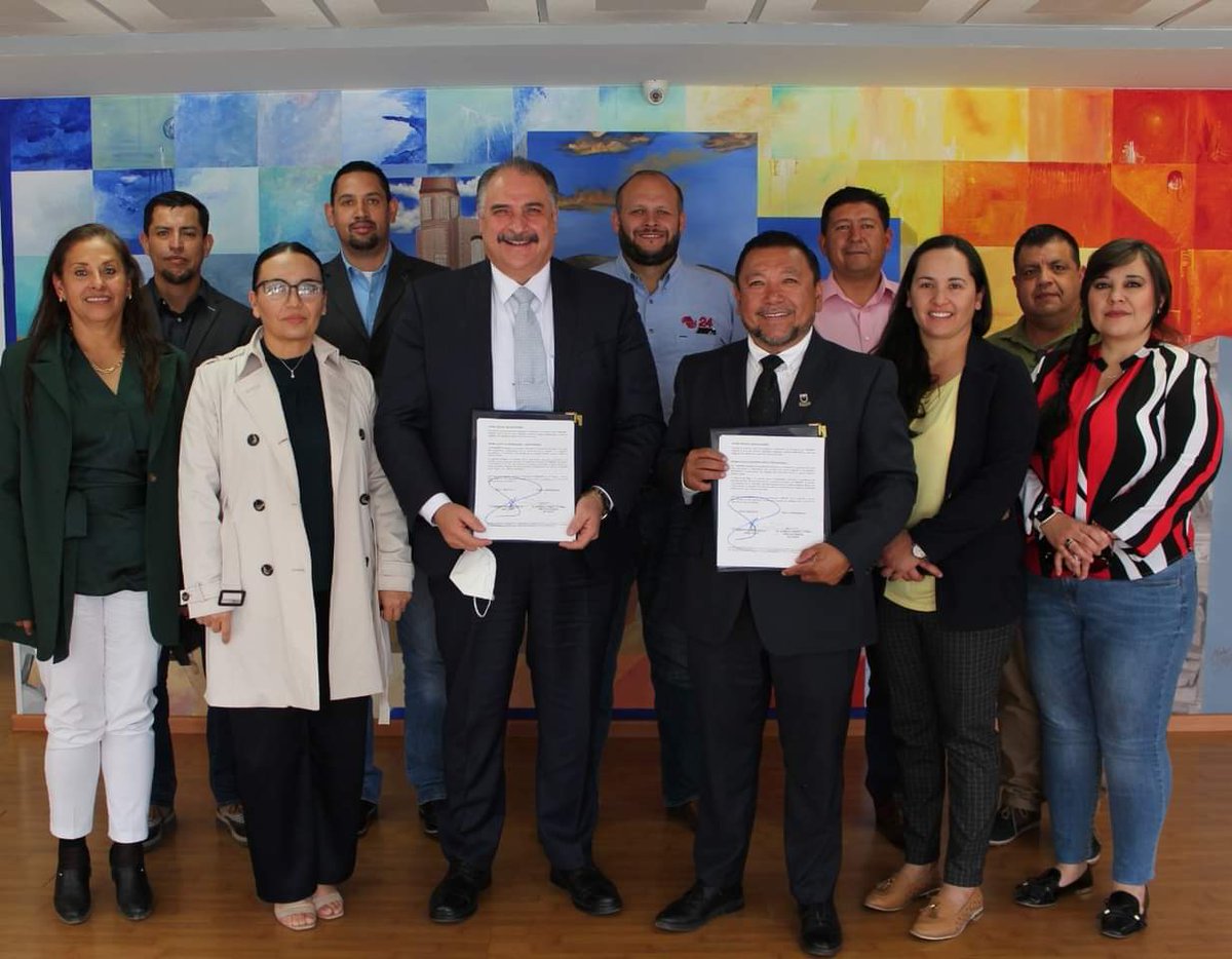 CCS_Zac's tweet image. Estudiantes de ingeniería del #ITZ realizarán estadías en el #Sizart para la creación de mecanismos tecnológicos y software
#BienestarYProgreso
Conoce más en: bit.ly/3l6KYfw