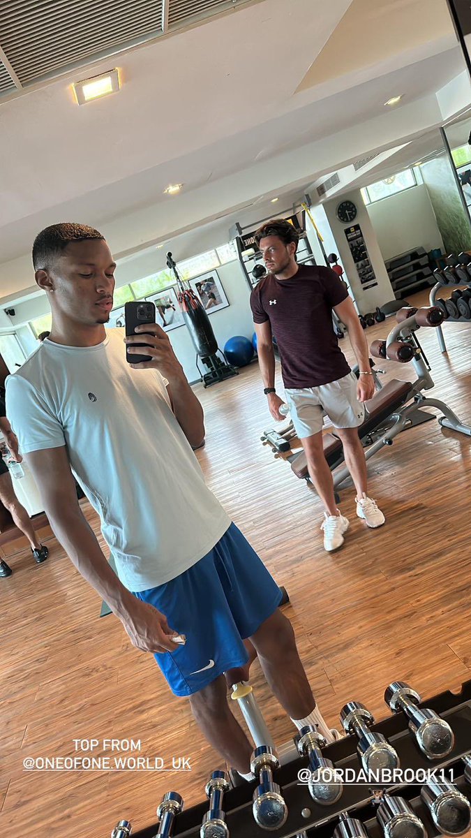 One of One World UK tweet media