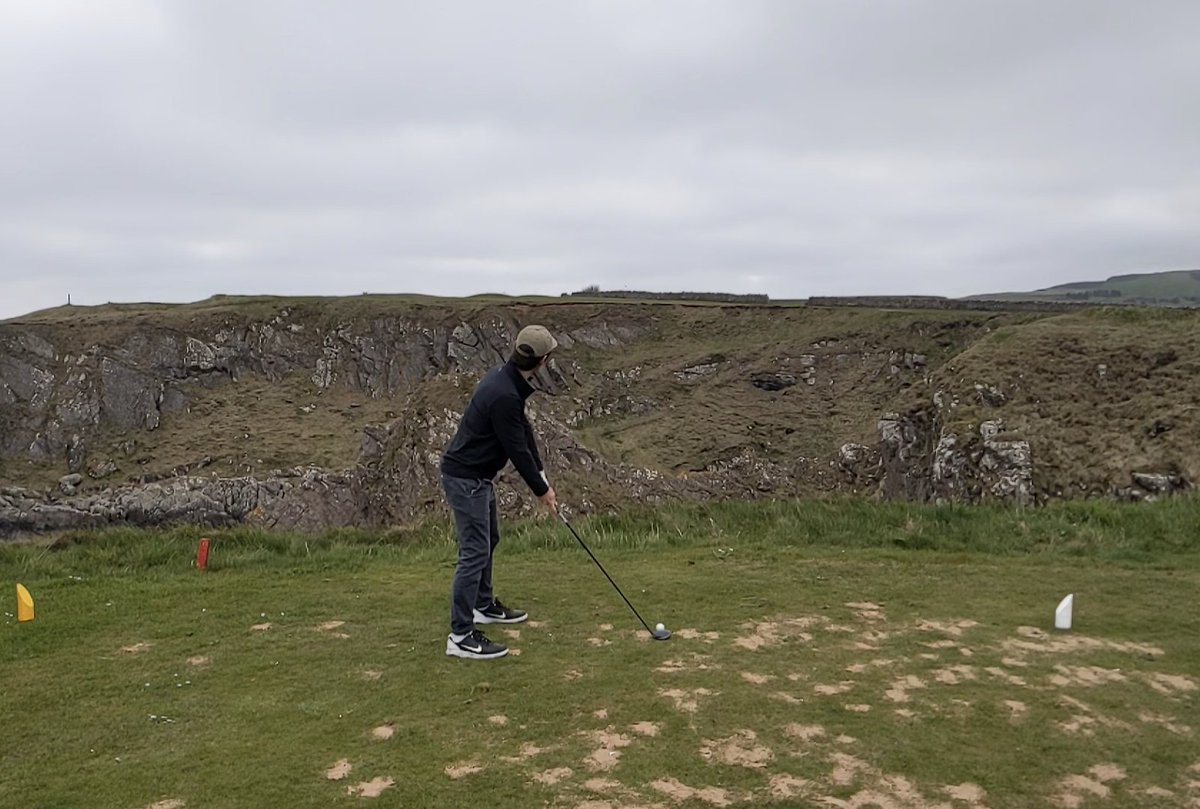 mikeylele's tweet photo. @ukgolfguy @johnhuggan 6th at Eyemouth  - slightly intimidating view from the tee box! https://t.co/6g3K0b2P96