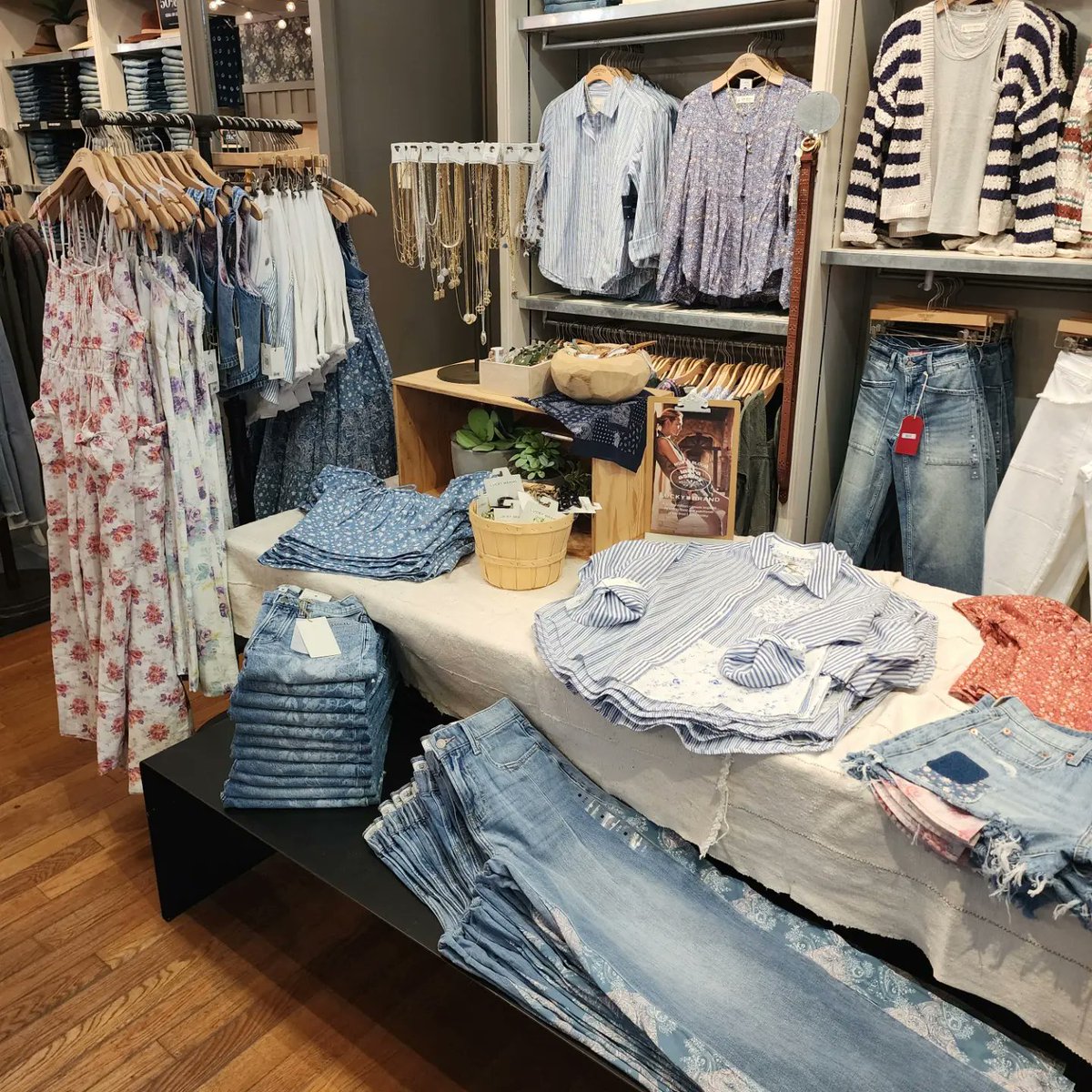 The Promenade Shops at Saucon Valley tweet media
