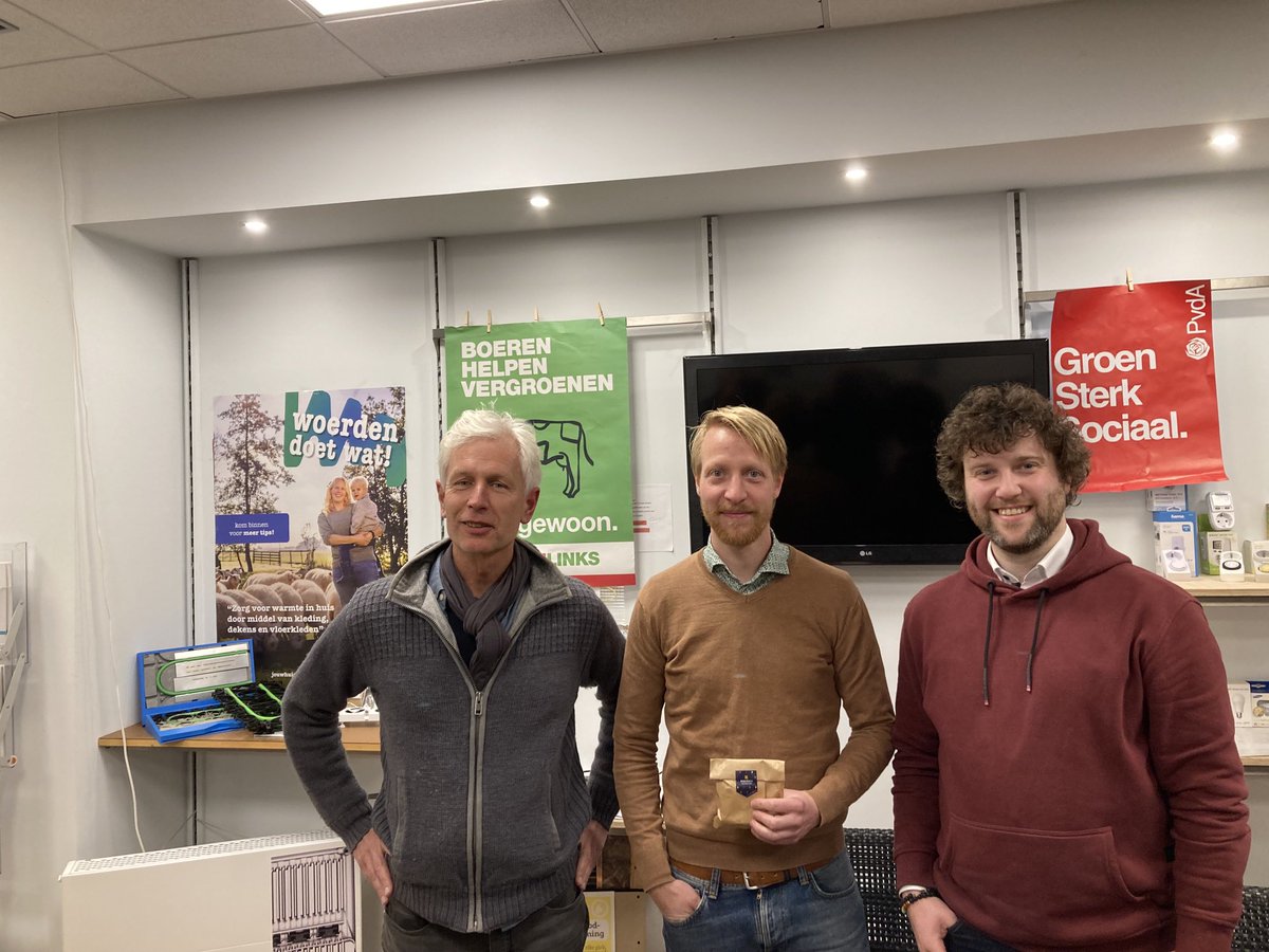 Rik Dekker op de GroenLinks/PvdA/D66 verkiezingsbijeenkomst in Woerden. Samen werken aan een krachtige energietransitie, ook samen met de boeren.