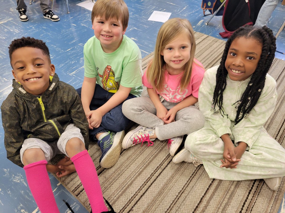 MtCarmelES_HCS's tweet photo. Our Mustangs “are BRIGHT and will make a positive impact.” #ESEWEEK_HCS #MustangsRock #CommunityBuilders #YouBelongInHenry #HCSStrategicPlan #ExpectExceptionalHCS @iammrsbolds @AntonioMattox2 @drattenyascott @medianikkiadams @HenryCountyBOE https://t.co/0v5NGdEYRP