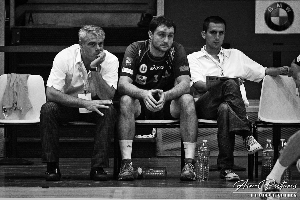 Air_Pictures's tweet photo. Ma première photo de @Antithierry.... Souvenir d'un premier match du @HBCNantes en Coupe d'Europe !
#HandPower https://t.co/klWyeTJ24Z