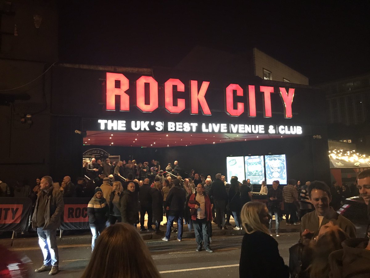 Great night indoctrinating my eldest to the wonderful world of <a href="/Rock_City_Notts/">ROCK CITY</a> and <a href="/suedeHQ/">Suede HQ</a>
