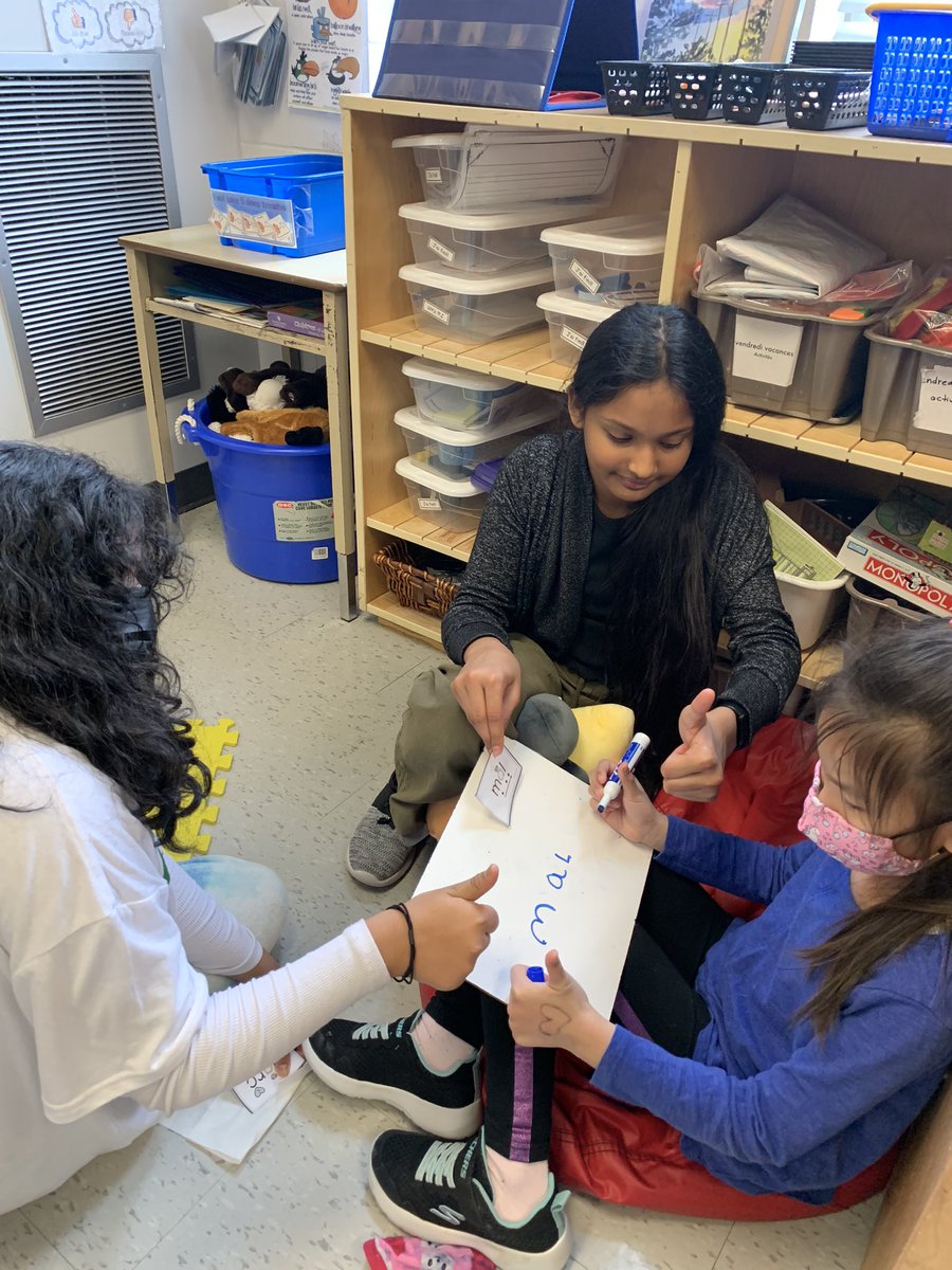 Nos copains nous ont rendu visite aujourd’hui!! On a pratiqué les sons et les épellations! Bravo les 5ièmes! <a href="/louisearbourfi/">Louise Arbour FI</a>