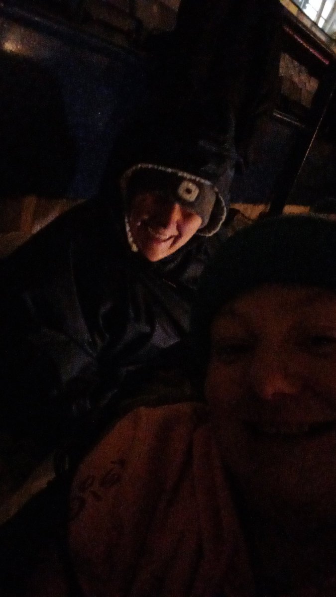 Snuggled down for the #BWFCSleepout @thesixthformB6 @OfficialBWFC @UrbanOutreachUK bit cowd!!