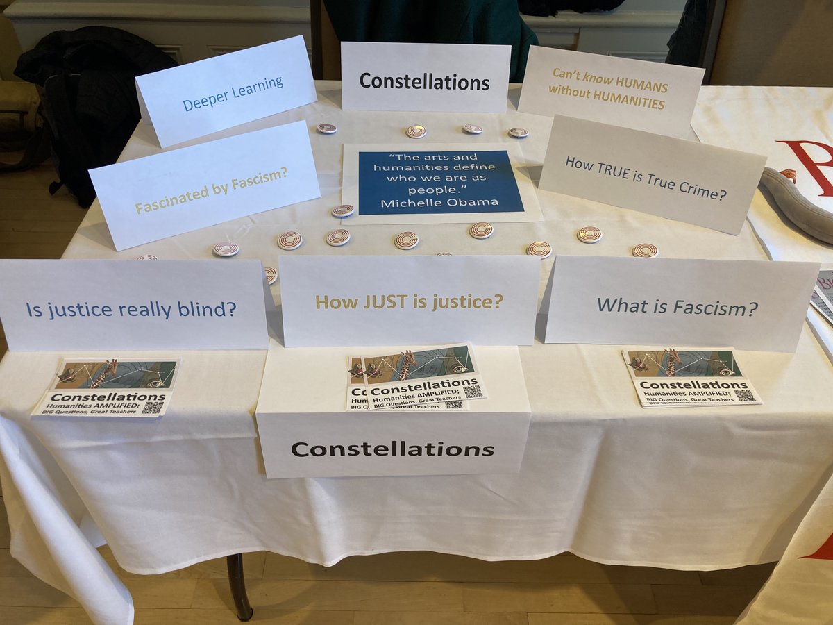 UWConstellation's tweet image. Another successful #MyUWDay despite a snow storm! Thanks to all of our students and parents who attended.  #UWConstellations #humanitiesforall #humanitiesamplified