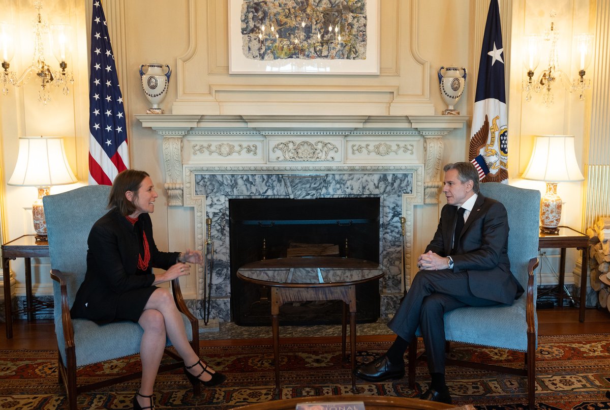 Africa, the Americas, the Caribbean, and Europe share coastlines around the Atlantic Ocean. Our new U.S. Coordinator for Atlantic Cooperation will help ensure growth in the #BlueEconomy is sustainable and addresses environmental challenges. Glad to have you, Ambassador Lapenn.