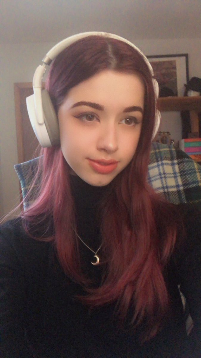 Ancient_Soull's tweet photo. I was taking a picture and got distracted by something on my screen but meh. I thought I looked cute today for stream. ☺️🕯️ https://t.co/9pIJ203Dq6