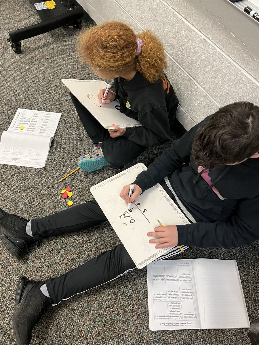 Tic tac toe competition makes math more exciting!  <a href="/SalemElementary/">Salem Elementary</a>