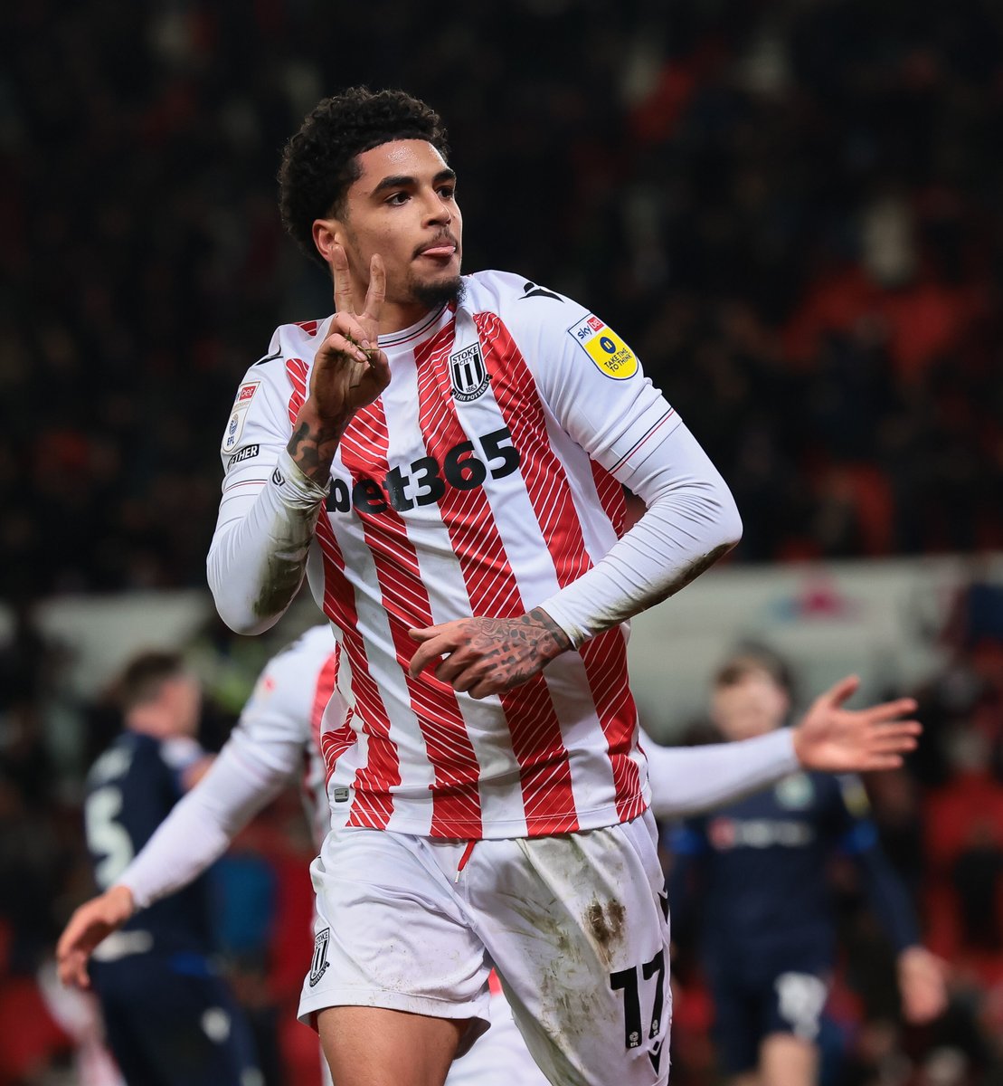 stokecity's tweet photo. ✌️ https://t.co/Ezm8Uw7dCH