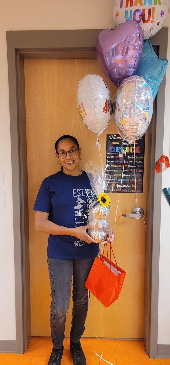 We're shouting out the world's best social worker, Stephanie Griffin! Thank you for all you do! #SSWWeek2023 @apssocialworker @apsupdate @Retha_Woolfolk @CrystalJanuary