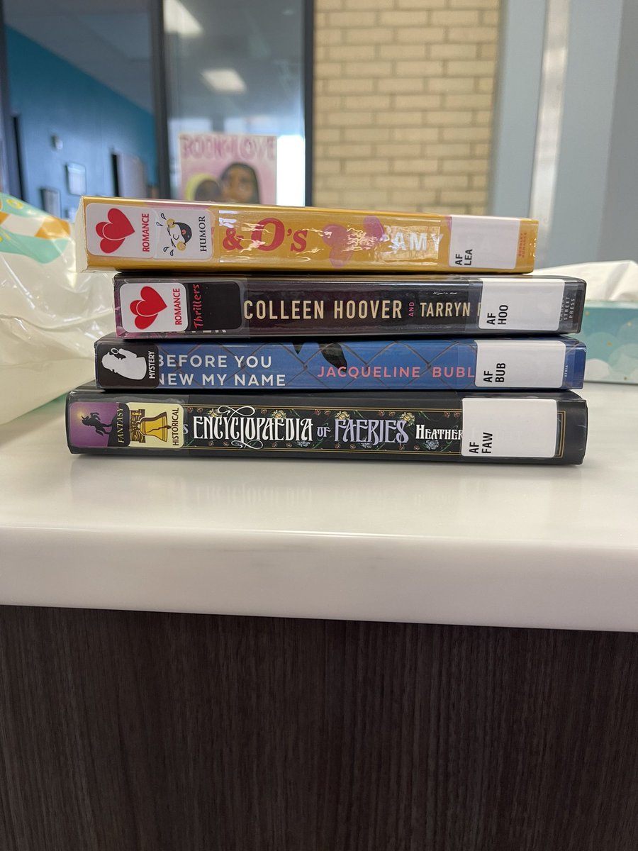 Spring break road trip means time for reading! @AustinMemorialL @MsG_LuvsBooks @wendy_librarian