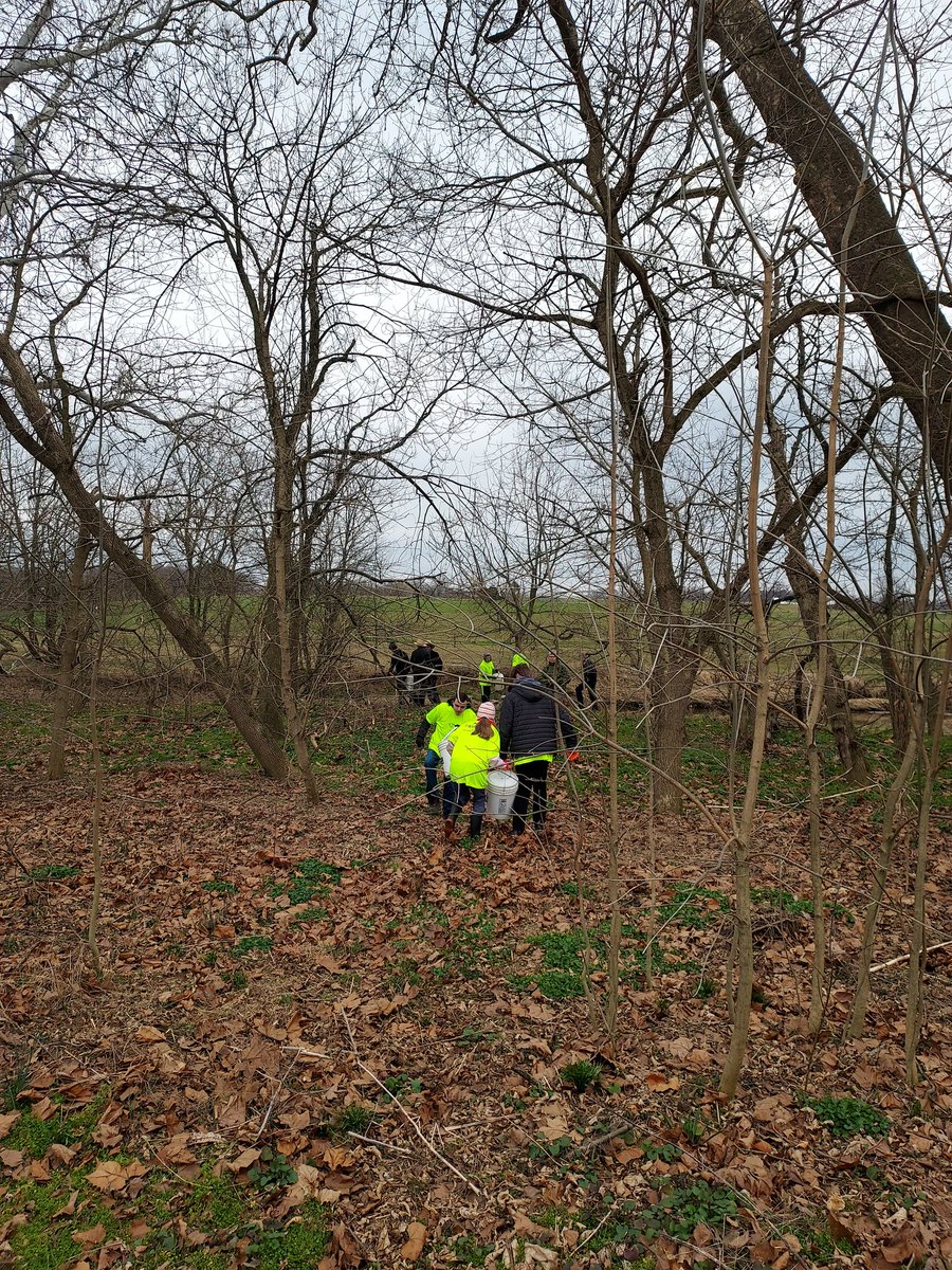 KimIngram22's tweet image. How was your Friday?? #trouttransporters @lshspioneers @LSPioneers killed it stocking #trout with the @pafishandboat today!!! #lifeskills #community #lovewhereyoulive #lovewhereyouwork
