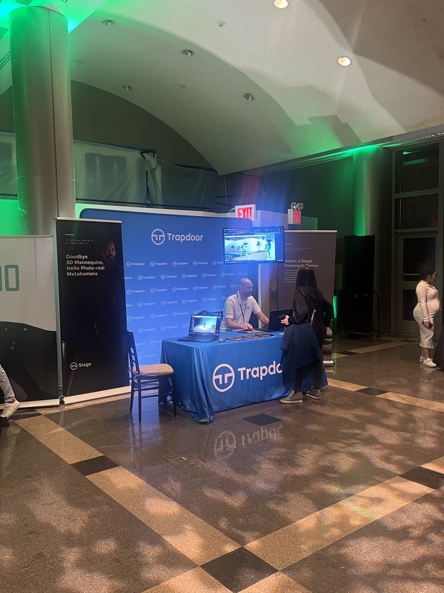 trapdoor_3D's tweet photo. We were thrilled to be apart of the @browzwear event at Fashion Institute of Technology this week 👏 We love our partners at Browzwear and always love showcasing what happens when Vstitcher and @stage3dapp  come together - including metahumans, batch rendering and so much more! https://t.co/IUgVwjARt8