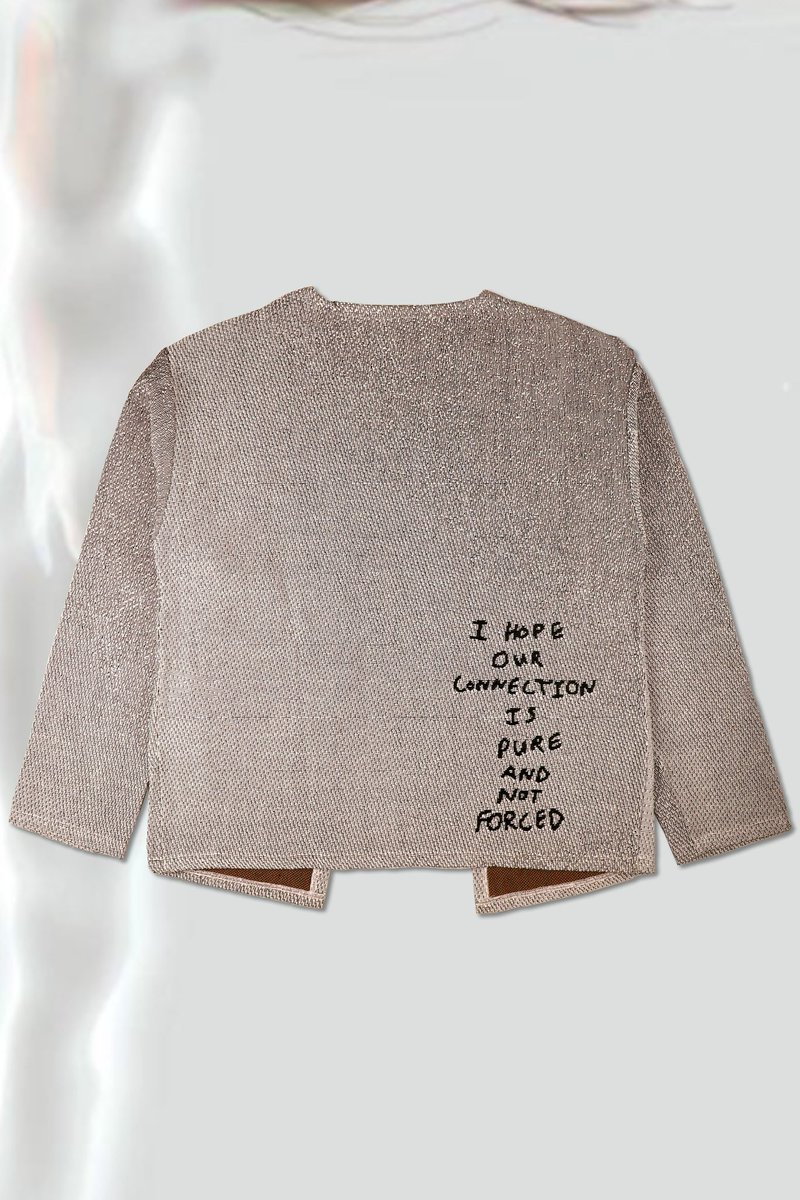 4xx1111's tweet photo. The art vs The art made into clothing
pt. 2! https://t.co/HWEDwFjLSS