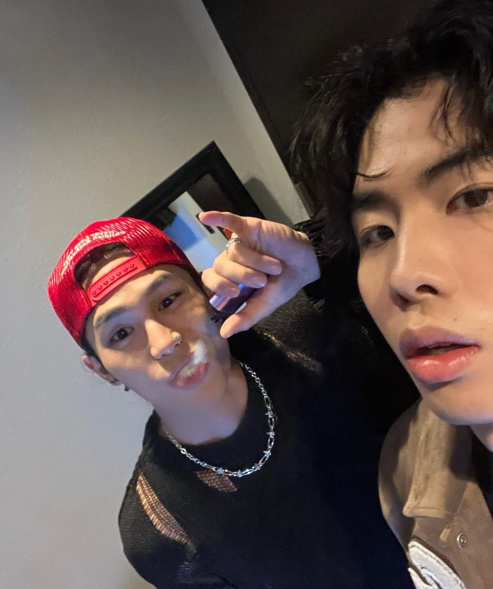 KHHBOYS's tweet photo. sik-k x jmin x haon https://t.co/uHQCQmFg9J