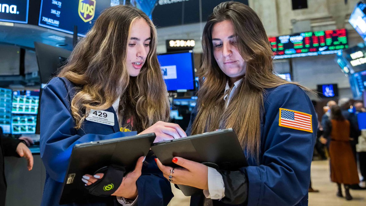 pattidomm's tweet photo. A major inflation report and fallout from Silicon Valley Bank hang over markets in week ahead https://t.co/QD5Xrkwx0f https://t.co/NamnDQqjhz