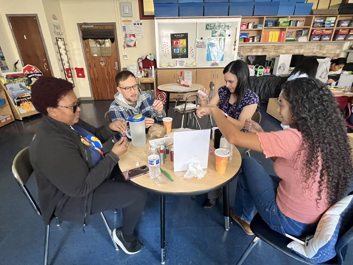 PS280Q (@ps280q) on Twitter photo For #SELday, our school counselor <a href="/Counselor280Q/">Ms.Lammering (Betty the Bucket Filler)</a> created a space for staff to make meaningful connections with themselves and each other. ❤️ <a href="/SEL4USA/">SEL4US</a> <a href="/UrbanAssembly/">Urban Assembly</a> For #SELday, our school counselor <a href="/Counselor280Q/">Ms.Lammering (Betty the Bucket Filler)</a> created a space for staff to make meaningful connections with themselves and each other. ❤️ <a href="/SEL4USA/">SEL4US</a> <a href="/UrbanAssembly/">Urban Assembly</a>
