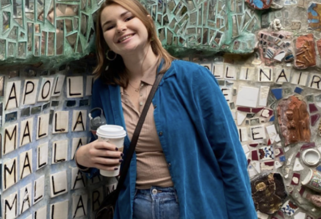 commTHRIVESlab's tweet photo. Let’s welcome @MegVmc. Megan is a second year MPH graduate student in @BCHUMD @UMDPublicHealth. Megan interned with the DC (WIC) Program and currently works as a research assistant in @DC_AAP. Some of her areas of interest are #foodaccess #breastfeeding #reproductivehealth https://t.co/FCZD6qGHGd