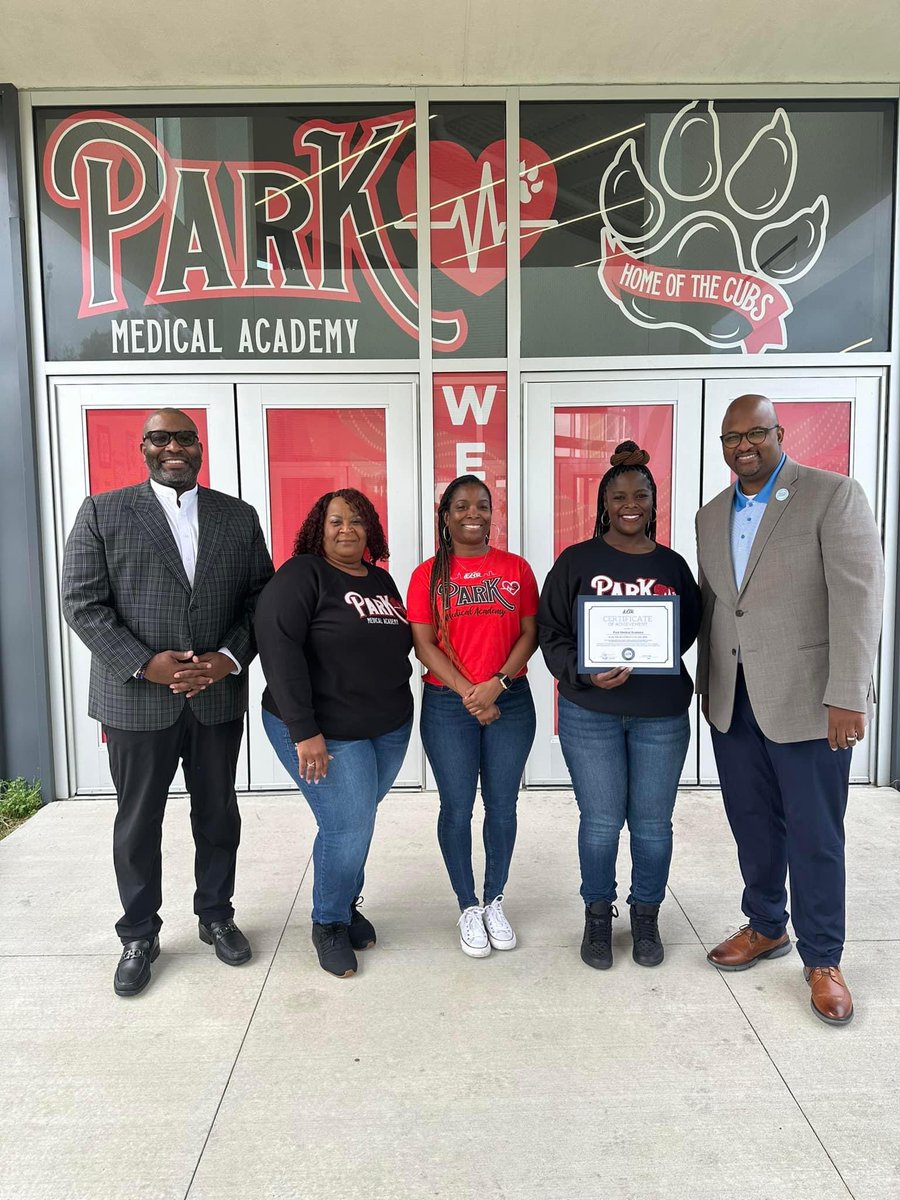 On behalf of the East Baton Rouge Parish School Board and Superintendent Dr. Sito Narcisse, Park Medical Academy received a certificate of achievement for the acknowledgement of achieving exemplary growth in the 2022 School Performance Scores (SPS) and School Letter Grades.