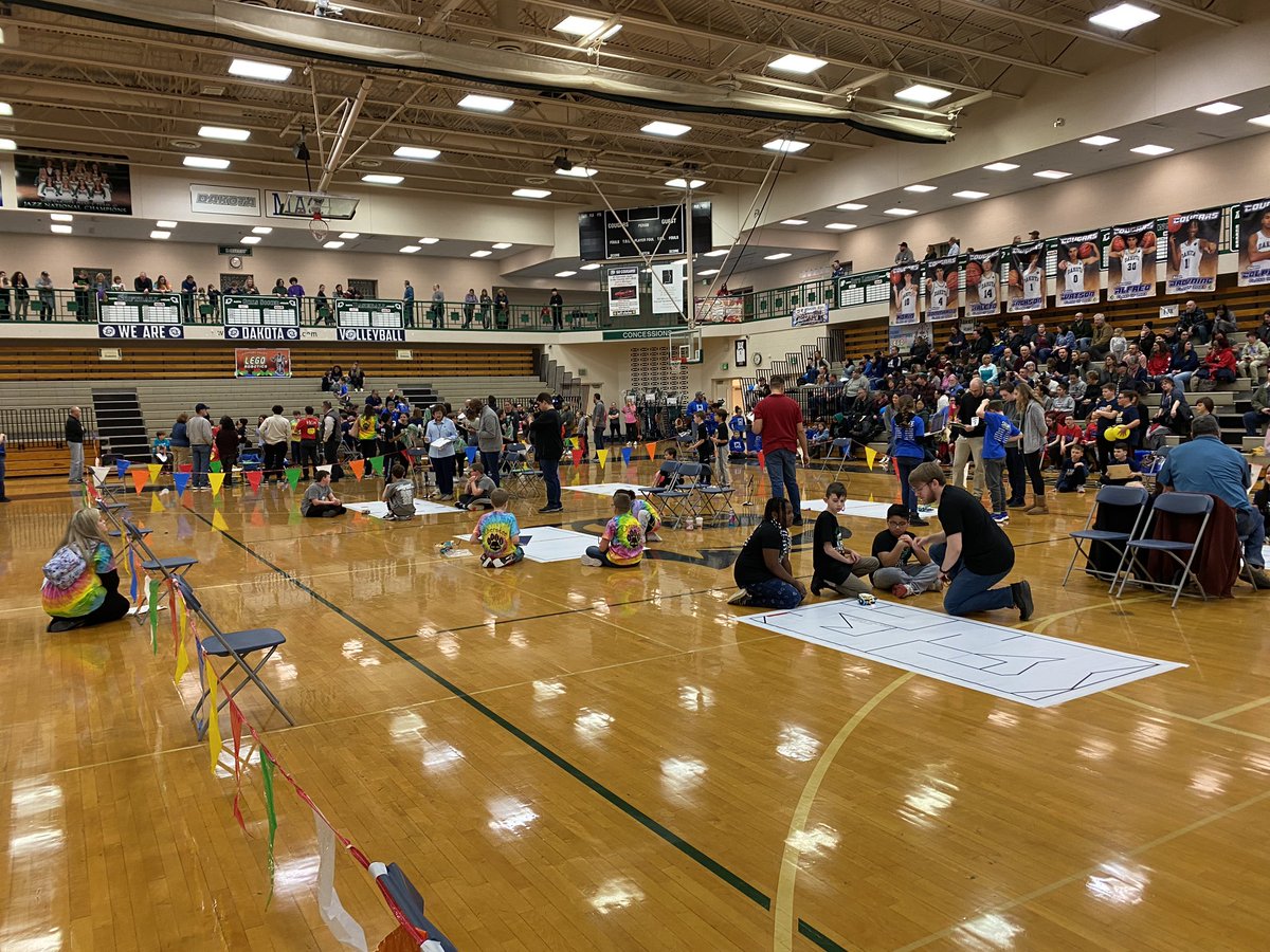 CVSTech's tweet image. One of my favorite nights of the year - CVS Elementary Lego Competition!! @cvschools @CVSITTeam