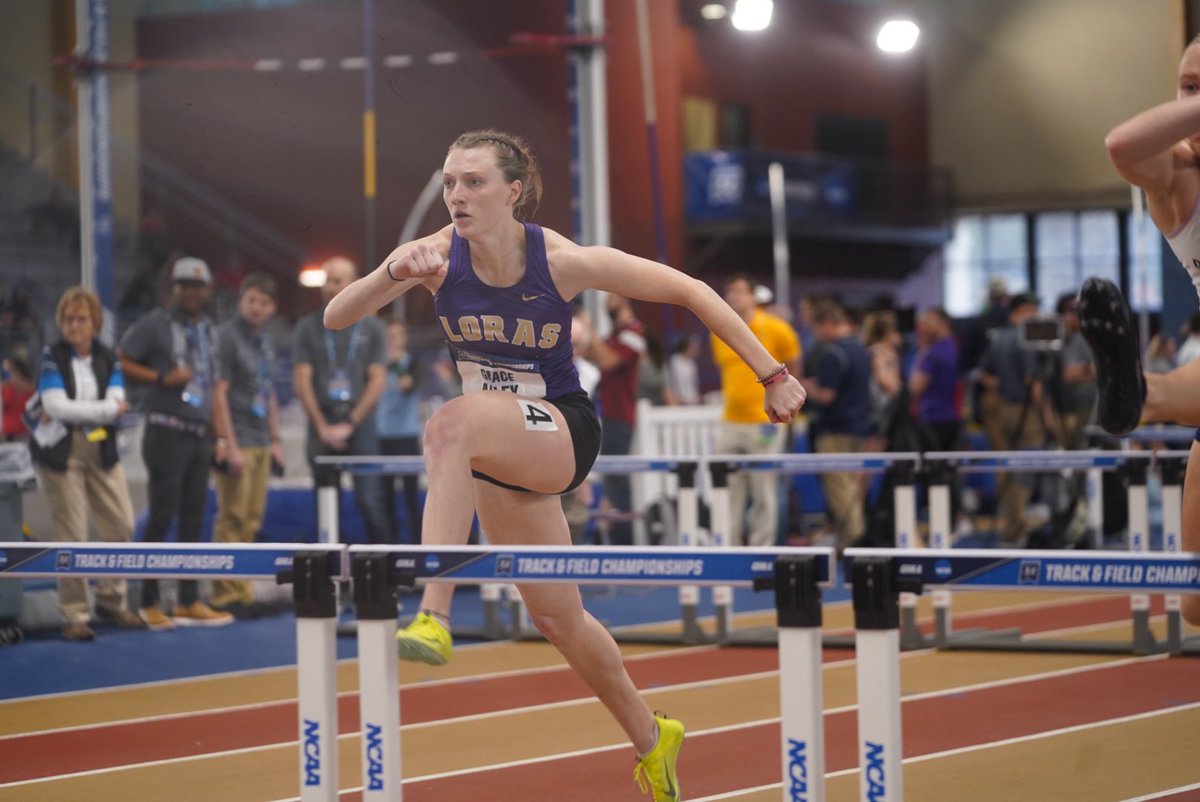 🥉 place and All-American performance for <a href="/GAlley_03/">Grace Alley</a> in the pentathlon! She finishes with a PR of 3722 points. #GoDuhawks