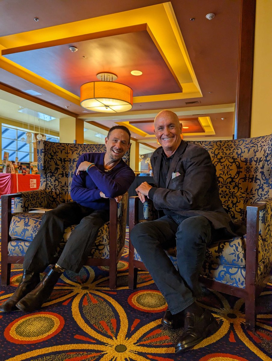 DocKatniss's tweet photo. Shoutout to #CLE2023 's Keynote Speaker @WRBowen for a fantastic keynote! Also, thanks for the insightful one-on-one interview! Your expertise and passion were truly inspiring. 👏 #CLE #Keynote #WillBowen #ComplaintFreeSchools https://t.co/vT9J5PxQFc
via @masterycoding