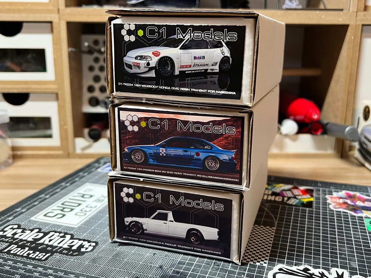 Scaleriders's tweet photo. My transkits by c1models arrived today. https://t.co/PehVsbUy9U 🙏🏽 #scaleriders #c1models https://t.co/TEYx2qkLTZ