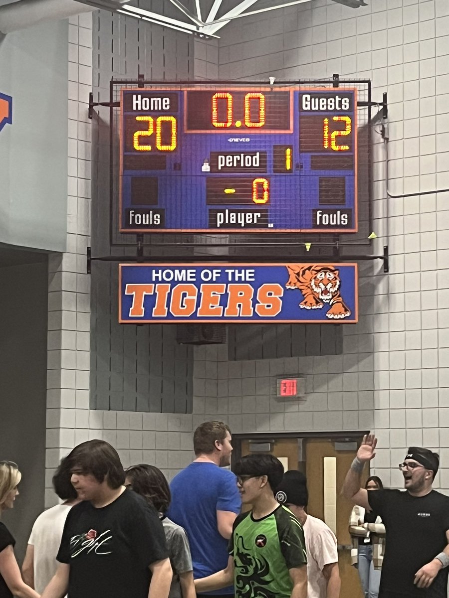 mskajordan's tweet photo. An intense game of B-ball @HolyTrinityCS ! Teachers vs students.  Nail-biter until the end! Teachers for the win!  Great way to lead into the March Break!  The whole school cheered both teams on! Outstanding way to promote school spirit!  @SCCDSB @Demers7Demers #whatweneeded https://t.co/0VVpXpBUXv