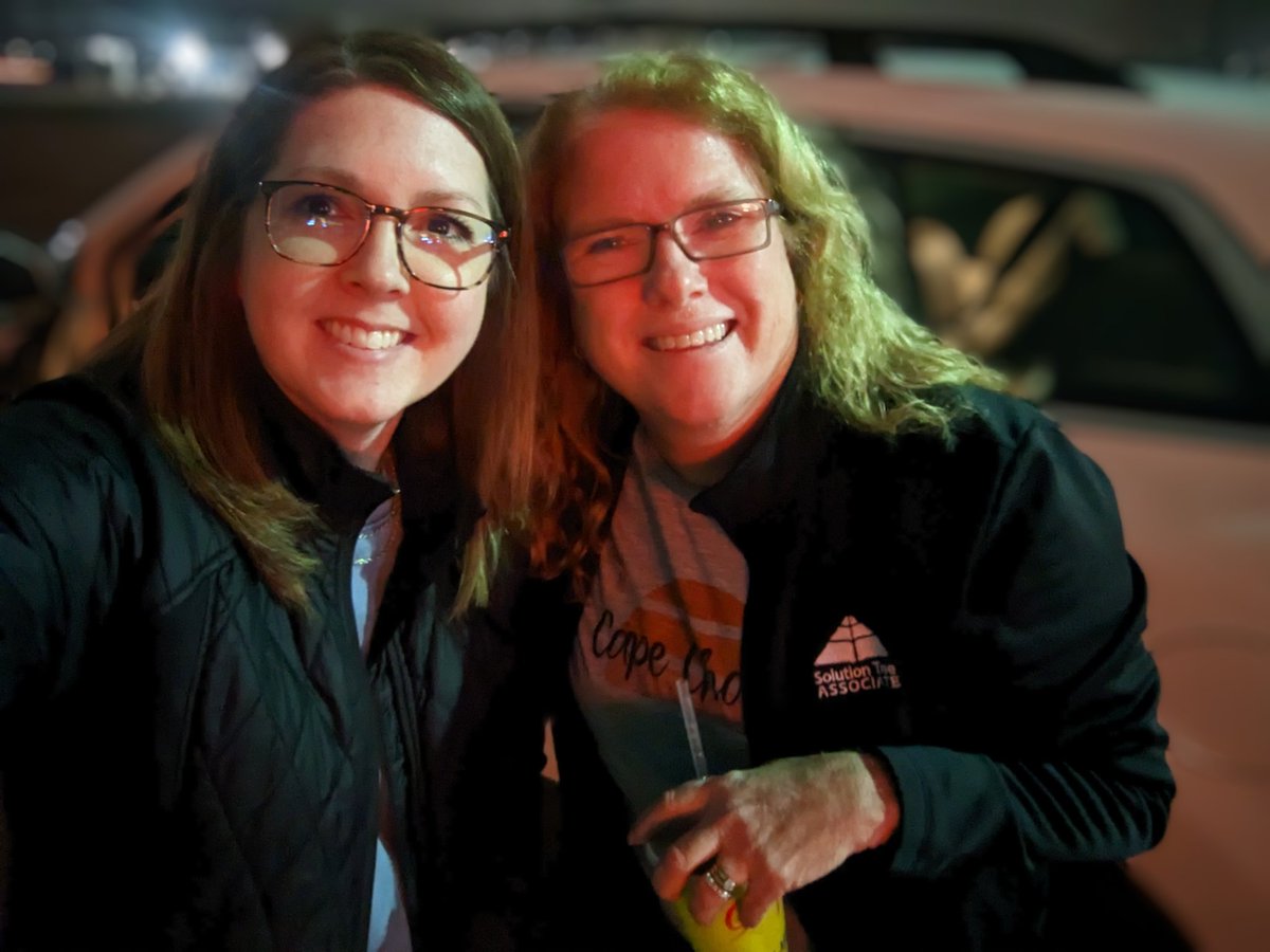 Always great with work paths cross!  Got to catch up with <a href="/JacquieHeller/">Jacquie Heller</a> .. my sweet colleague, mentor, and friend!