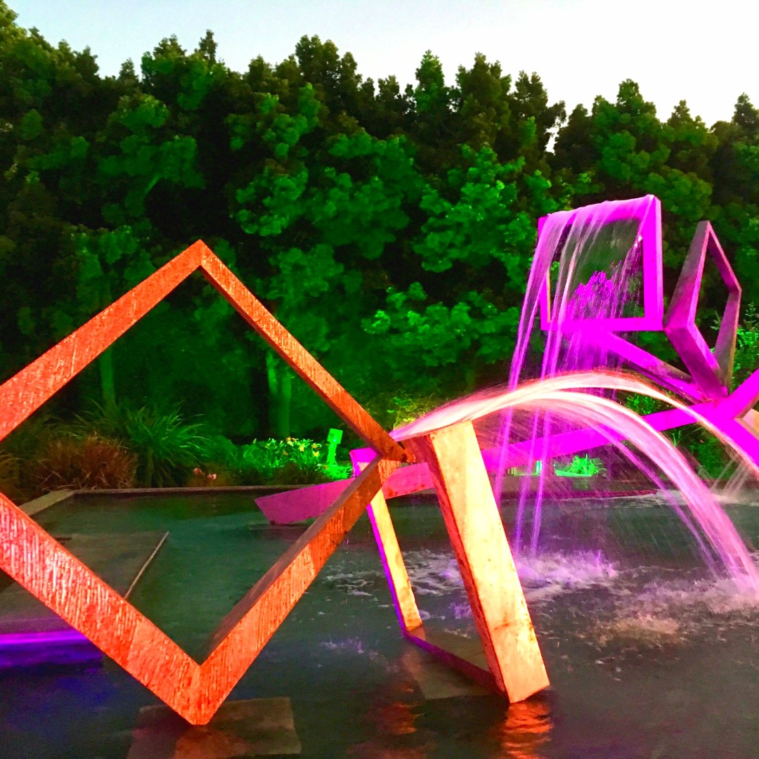 Outdoor light installations can make visitors feel safer, encourage foot traffic, and help to increase revenue.
.
.
.
#lightingandsound #eventprofs #lightingdesign #Lighting #losangeles #lighinginstallations #avdesign #eventproduction #sculpture #artinstallation