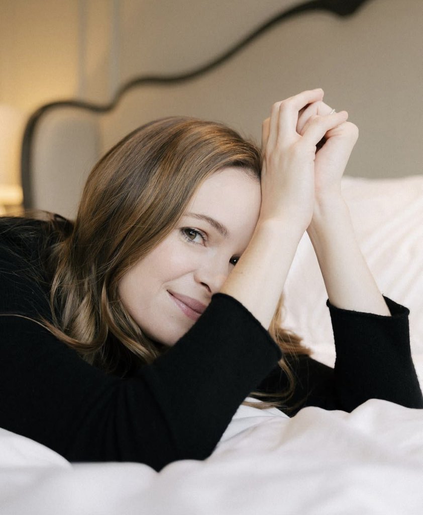 𝒅𝒂𝒏𝒊𝒆𝒍𝒍𝒆 𝒑𝒂𝒏𝒂𝒃𝒂𝒌𝒆𝒓 𝒑𝒊𝒄𝒔 (@daniepics) on Twitter photo 