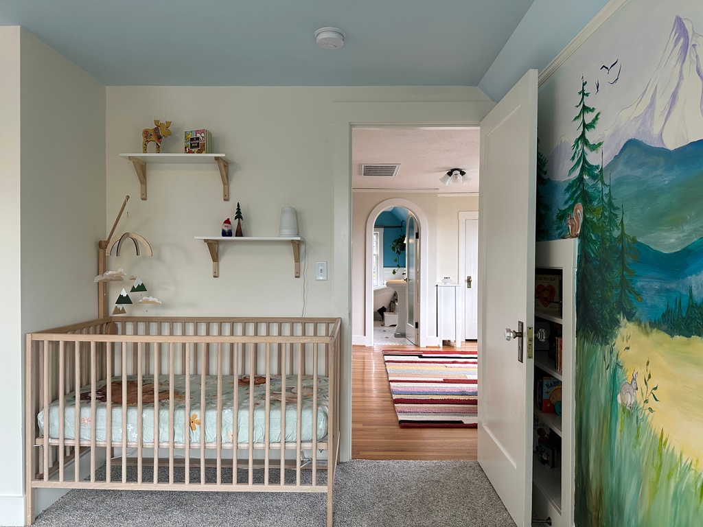 ArciformDesign's tweet image. Just across the landing from the bathroom, a new dormer houses a nursery/bedroom - also downright charming.

Photos by Sarah 

#nursery #dormeraddition #naturallight #northportland #portlandoregon #designbuild #kittyapproved #secretdoor #grandmasmural #delightful #happyfriday