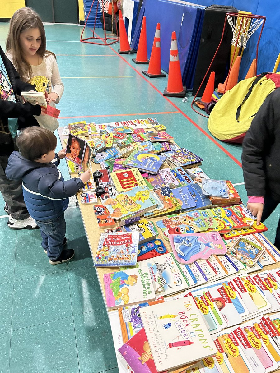 SonyGrandoit tweet media