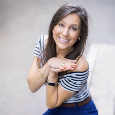 Photography Business Coach 🍋 tweet media