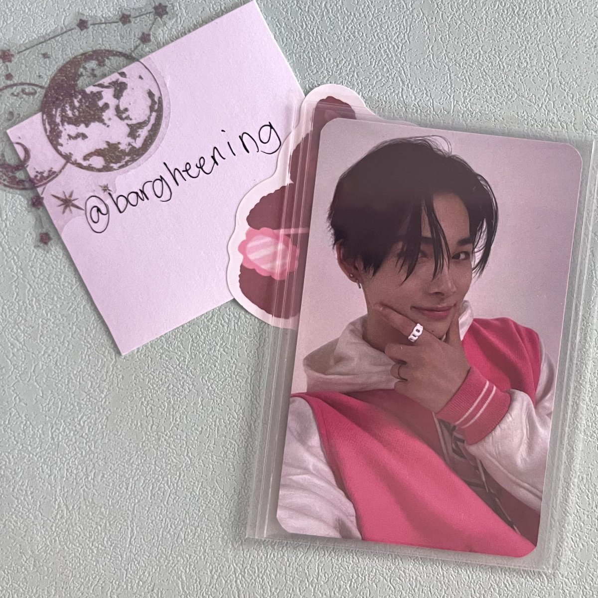 enhyffeinated's tweet photo. WTS LFB PH Ni-ki M:D1 Powerstation Lucky Draw PC
♡ PHP550 + LSF + PF
♡ 5 days reservation, can steal if PAYO
♡ mint condition
♡ MOD: J&T, TSCO, meet up if within Iloilo
♡ MOP: GCASH, COD: check out item here https://t.co/ELCs1Tk2Zz
#addybles https://t.co/ywaaSLXVUQ