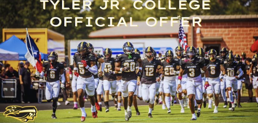 CarranzaColby's tweet photo. Beyond blessed to have committed to @TJCFOOTBALL thankful for the village of great people that have gotten me here #nvrquit #BrickByBrick    @waller_football @MarcusMendoza @CoachReddJr @Coach_RChes11 @CoachTDillon @NickGatto @CoachJacobsonTJ https://t.co/4zy05jZE9r