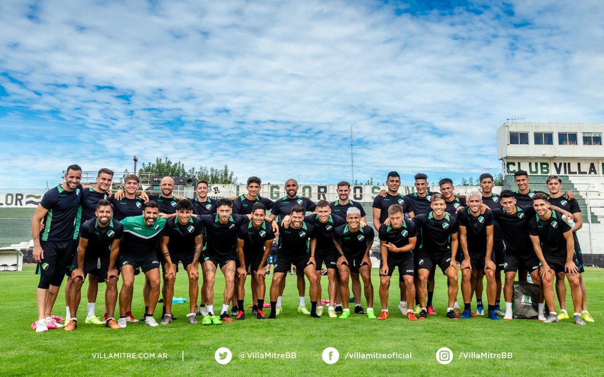 ⚽ #Futbol #TFA

🟢⚪⚫ Último entrenamiento en El Fortín antes del inicio del Torneo. Mañana llenamos las tribunas!

🎶 ¡La Banda que te viene a alentar! 🎺

#ElClubDeLaCiudad