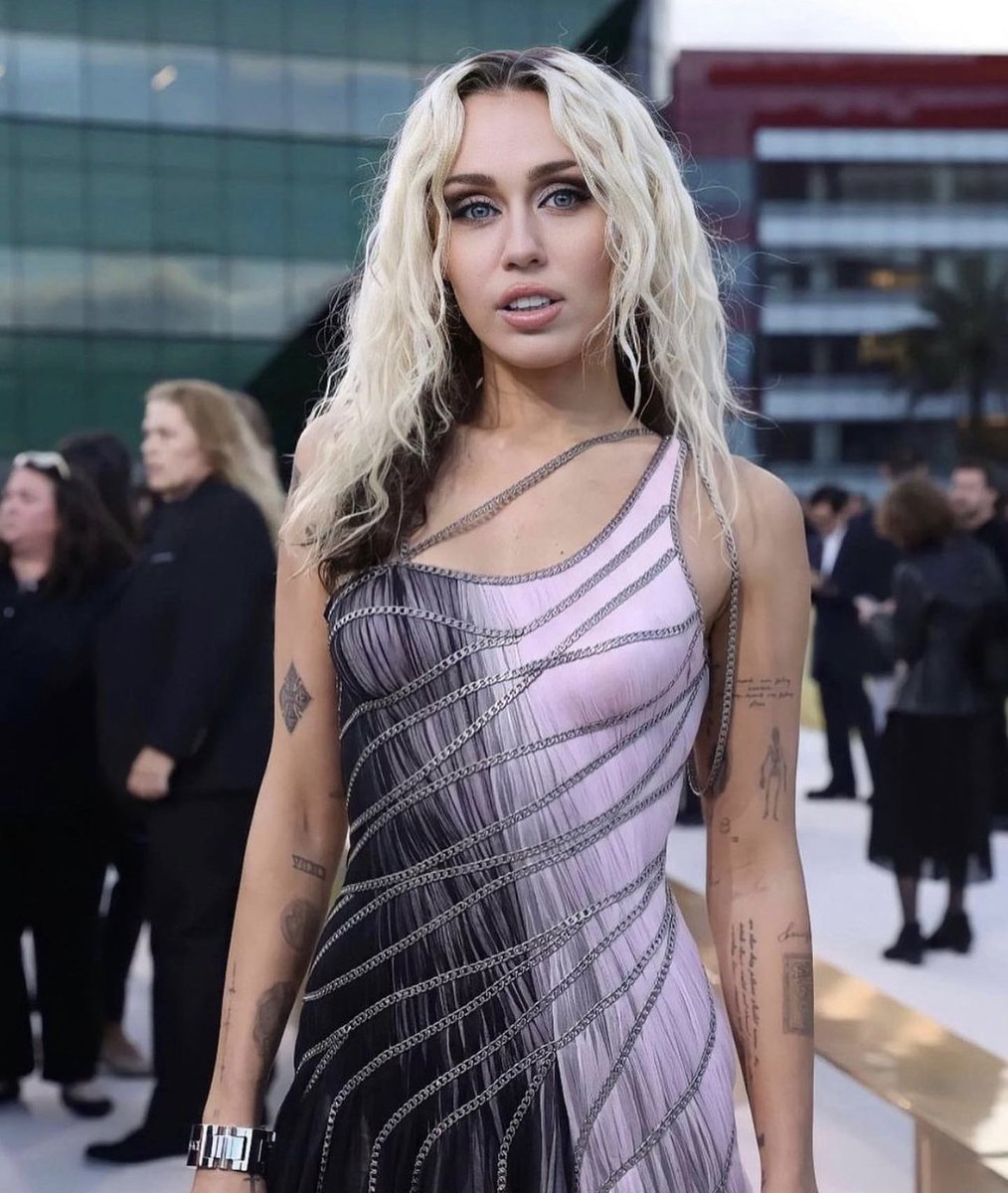 Miley Cyrus Edition on Twitter: