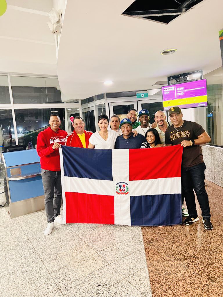 ElNaguero11's tweet photo. El otro equipo de RD 🇩🇴🇩🇴🇩🇴 https://t.co/RKEw3agD5o