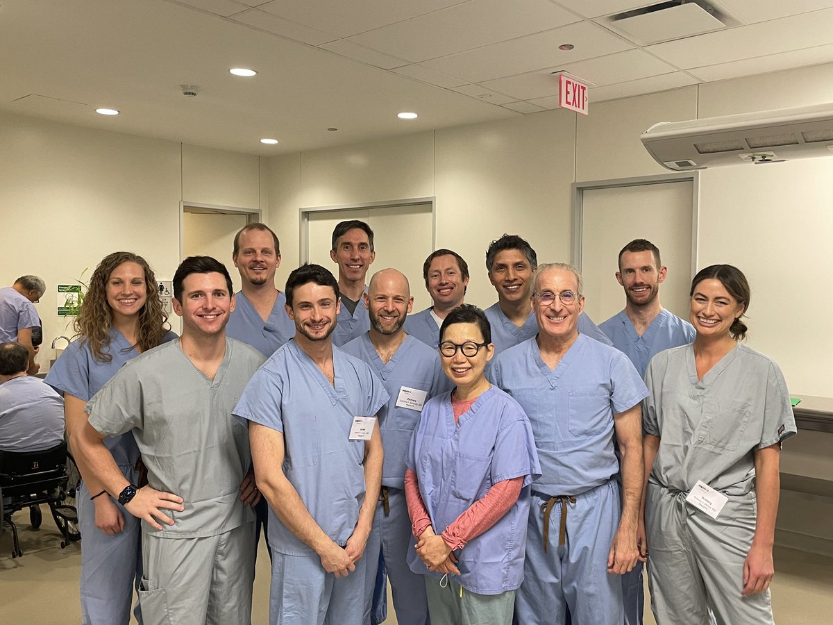 So proud to serve as co-director of the @AAPMR Next Step ultrasound course with Dr. Brit Moore. And what an amazing group of faculty we had to help lead our attendees through cadaver-based hands on learning #physiatry #mskultrasound