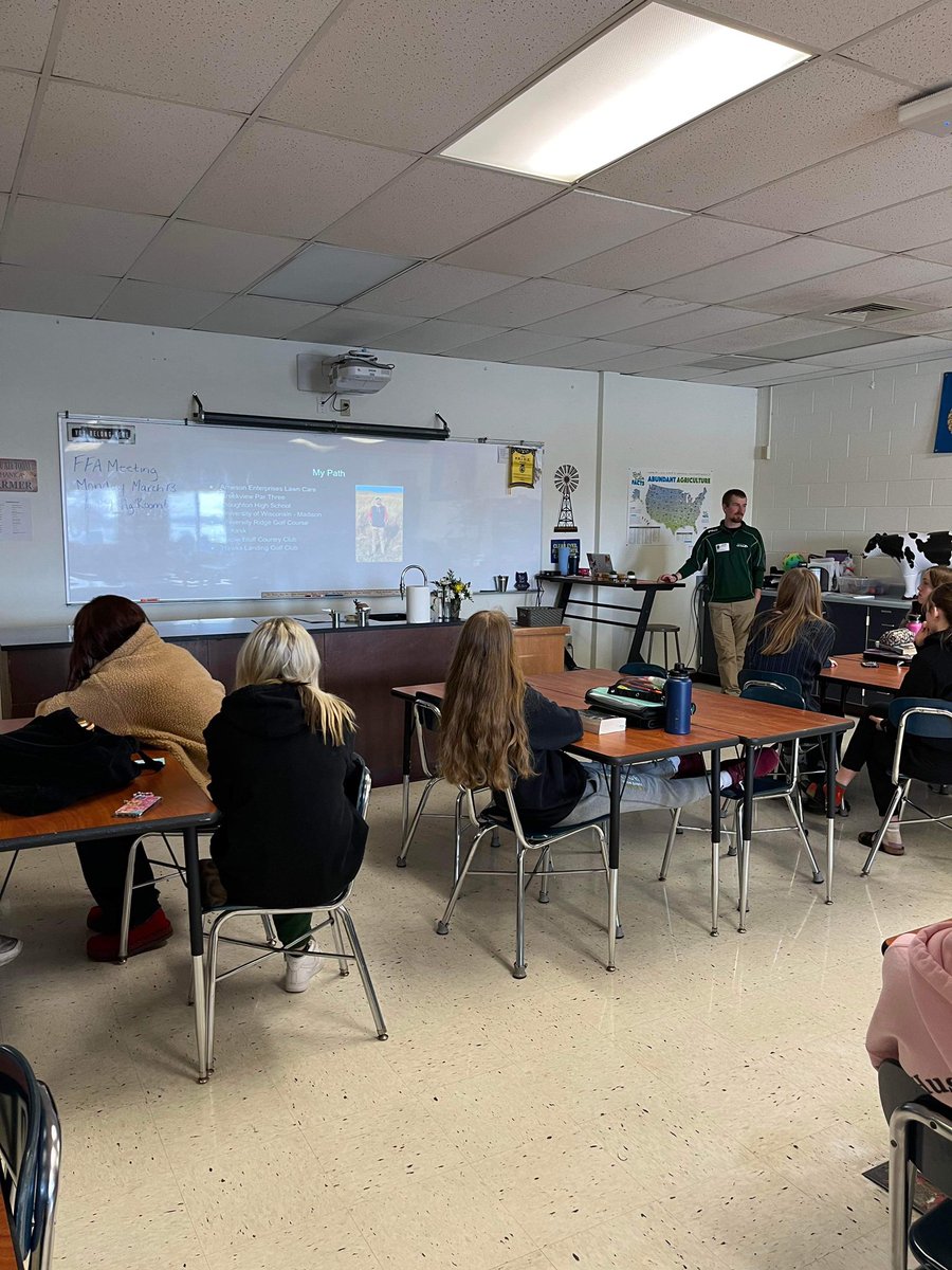 A snowy Friday was a good time to go back to my old high school to talk to students in the Horticulture, and Landscape Management classes! Hopefully there might be a turfie or two in there, but if not they all at least know more about the turf industry now! #BuildTheFuture