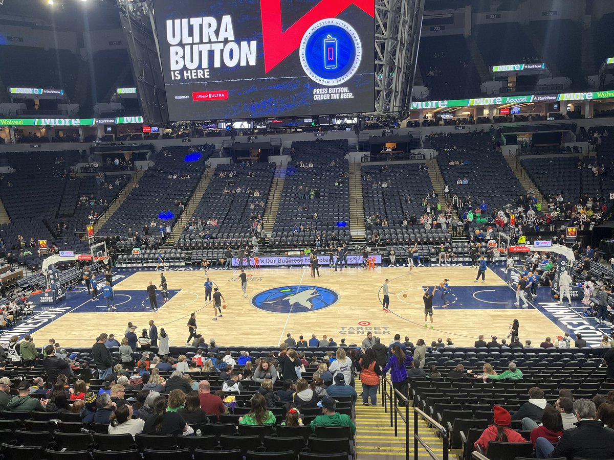 NarterC11's tweet photo. First time at @TargetCenterMN  to watch the @Timberwolves !!! https://t.co/RM9SwgXSsa